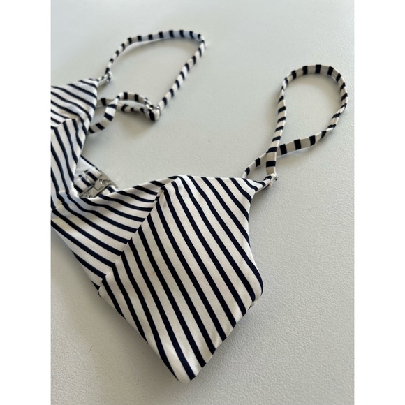 H&M nautical white and dark navy swim top - Picture 4 of 8